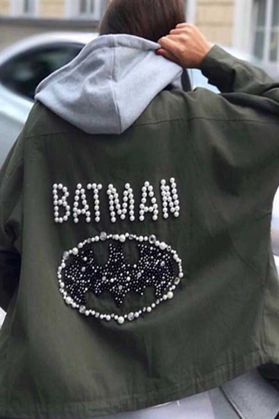 Kapşonlu Yelekli Batman İncili Ceket