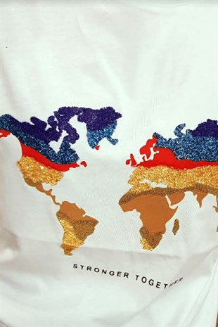 Together Dünya Baskılı Tshirt
